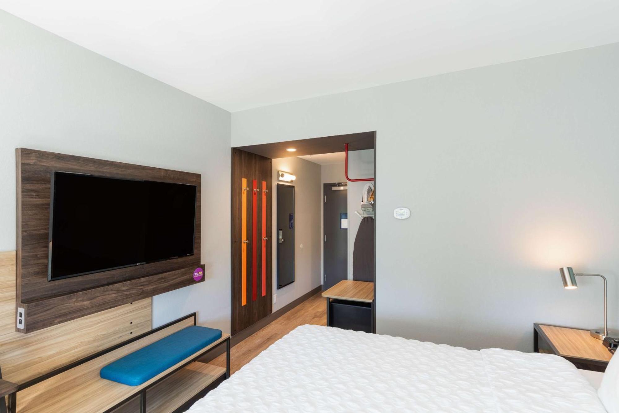 Tru By Hilton Eugene, Or Hotel Springfield Exterior photo